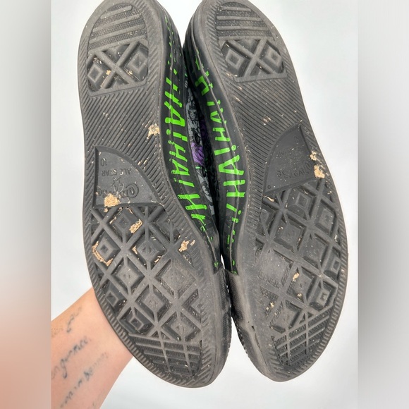 Men’s Batman Joker Converse High Top Sneakers - Picture 7 of 8